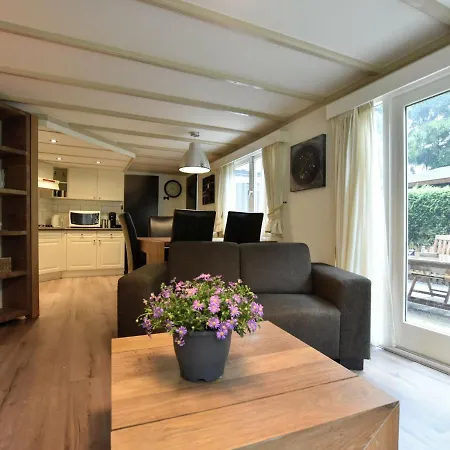 With Private Garden And Terraces Chalé *