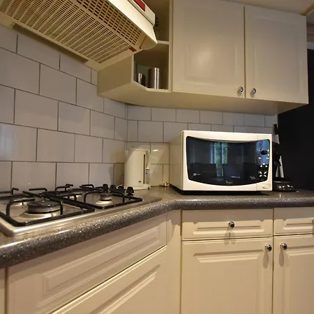 In Veluwe Near Sauna Drome בקתה